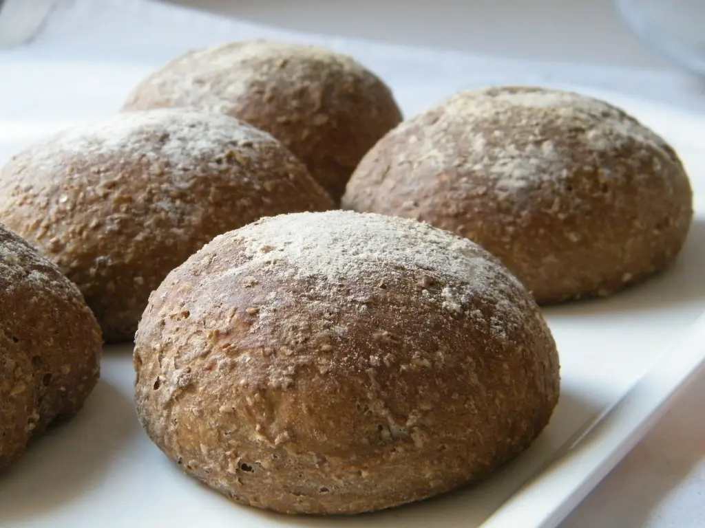 PAN DE SALVADO "LOS HERMANOS"